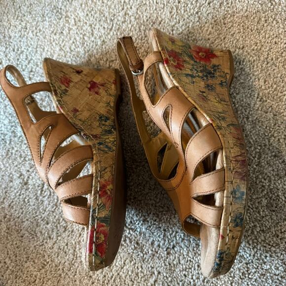 BOC Floral Print Tan Leather Cork Wedge Sandals Size 10 w/ Buckle Ankle Strap - Picture 6 of 10